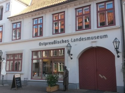 Eingang zum Ostpreußischen Landesmuseum über die Heiligengeiststraße © Gesine Hübner